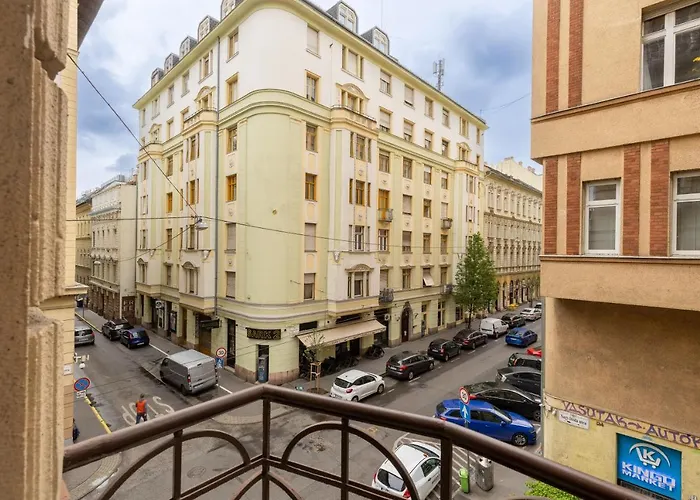 Real Wesselényi Ii. Budapest