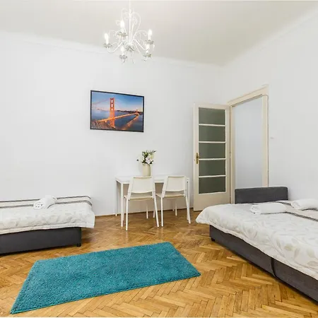 Apartment Real Wesselenyi Ii.
