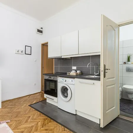 Real Wesselenyi Ii. Budapest