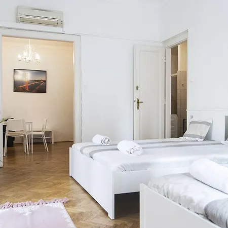 Apartament Real Wesselenyi Ii. *
